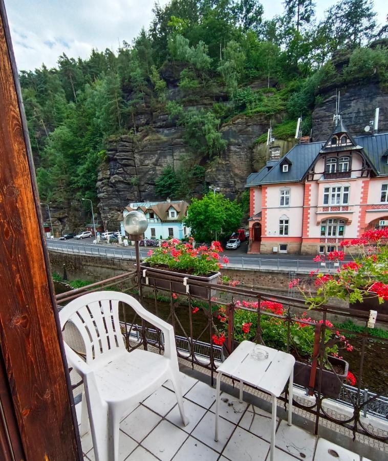 Hotel Labe Hřensko Esterno foto